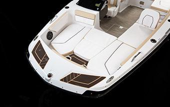 Glastron® Bow Riders, Ski, Fishing, & Cruising Boats